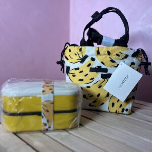 Bolsa Lancheira farm Ziriguidum Bossa Banana Off White (novo)