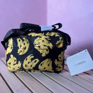 Bolsa Necessaire Farm Ziriguidum Bossa Banana Preta (novo)