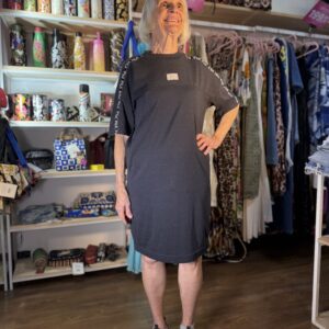 Vestido Fila T-Shirt Cinza Preto TAM P (Desapego)