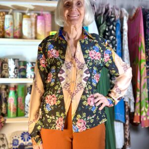 Blusa Camisa Farm Flores Preto Botões TAM P (Desapego)