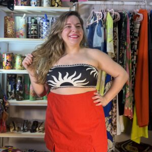 Short Saia Farm Fenda Vermelho TAM GG (Desapego)
