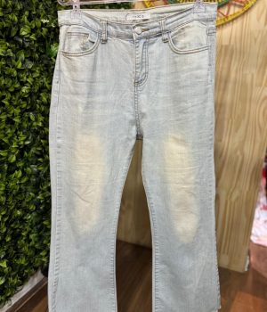 Calça Jeans Clara Boca Larga (desapego)