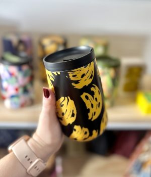 Copo Térmico Farm Que Sede Bossa Banana Amarelo Preto 420ML (novo)