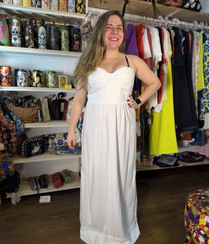 Vestido Farm Longo Flor Pregas Alcinha Off White Branco TAM GG (Novo)
