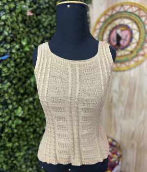 Blusa De Tricô Beje Sem Manga (desapego)