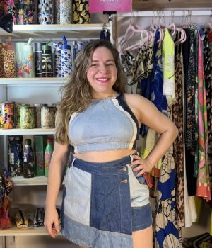Conjunto Jeans Farm Cropeed TAM GG Short Saia TAM 46 (Desapego)