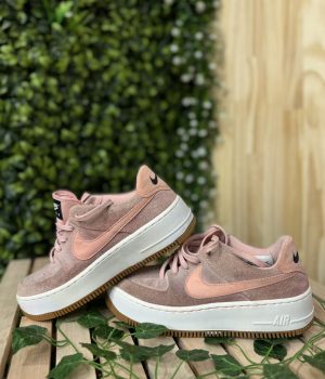 Tênis Nike Rosa Veludo (desapego)