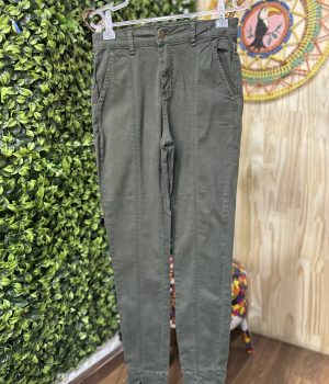Calça Jeans Verde Militar (desapego)