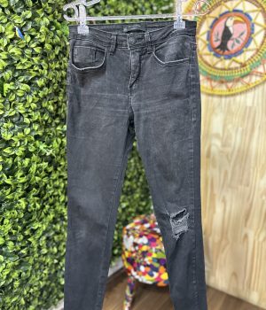 Calça Jeans Preta (desapego)