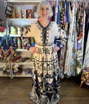 Vestido Farm Longo Jardim Tropical Mangas Off Preto TAM PP (Novo)