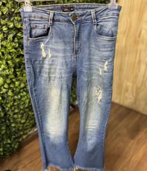 Calça Jeans Pantacour Marisa (desapego)